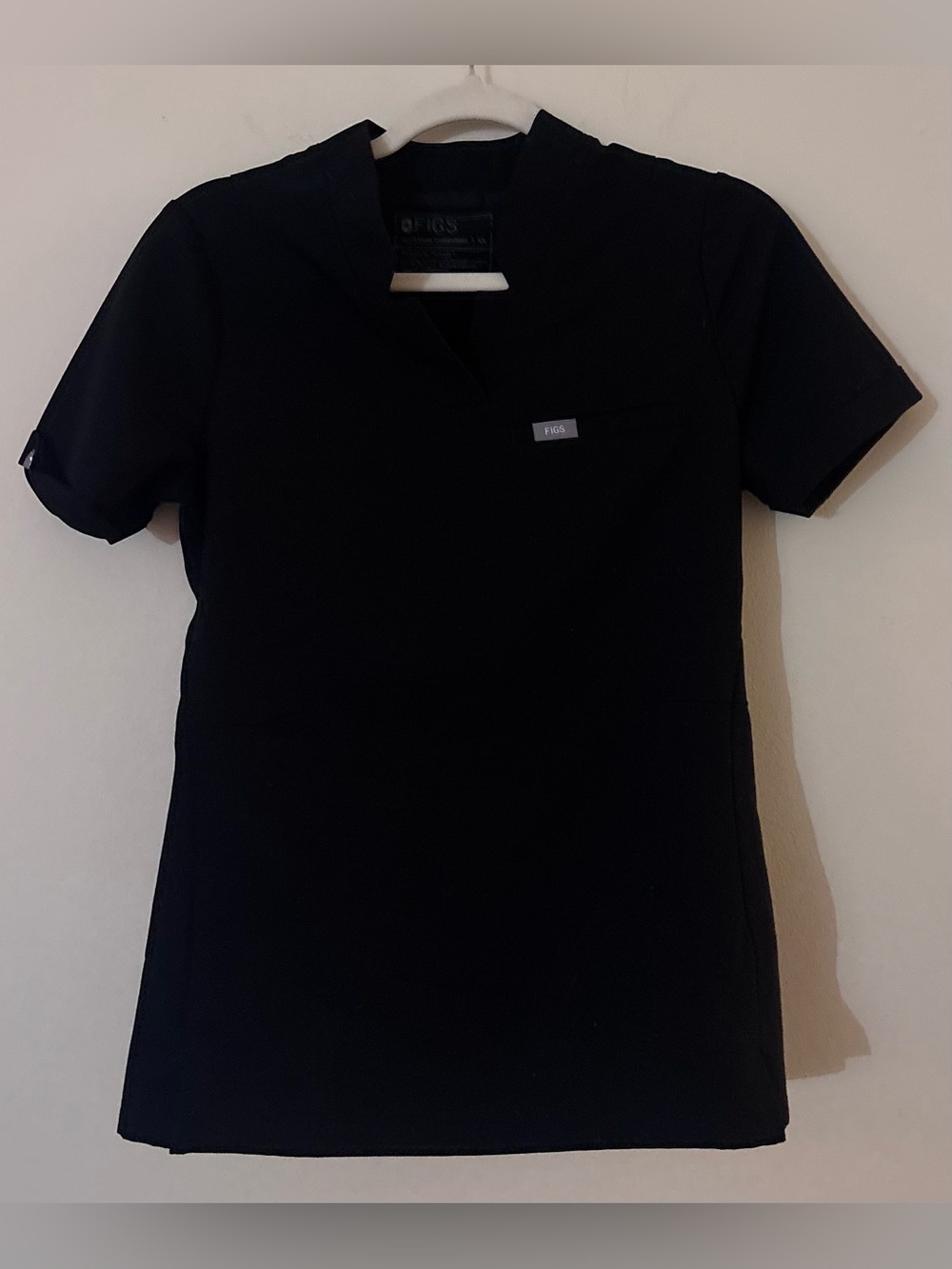 FIGS Inala Slim Scrub Top Black XS Technical Collection Notched V Neck